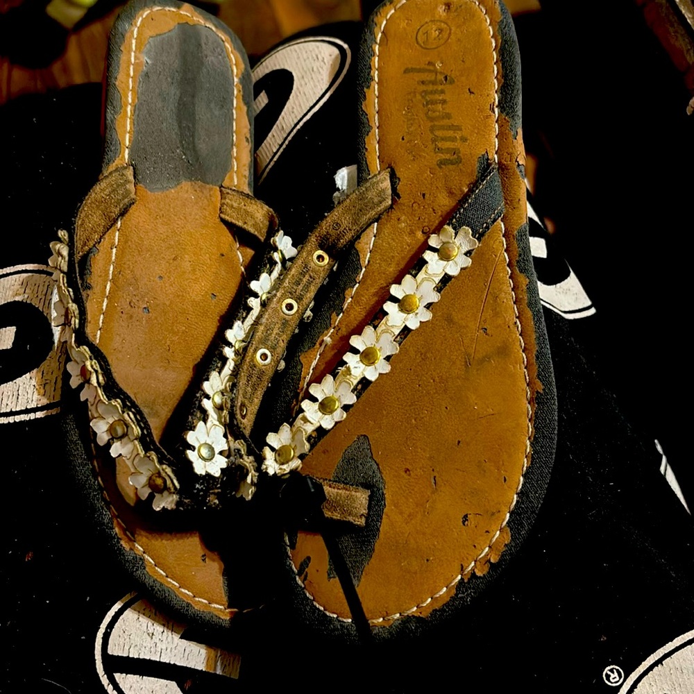Flip flops